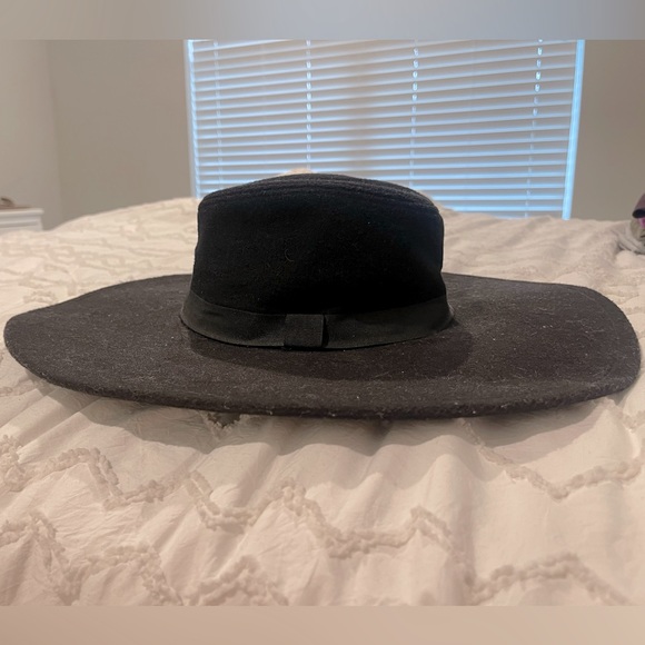 MOD On Trend | Black Felt Floppy Hat - Picture 2 of 3